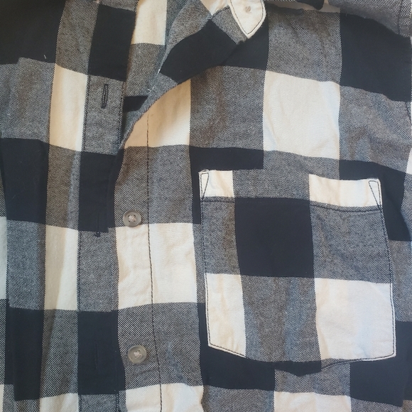 Plaid flannel boyfriend button up - Picture 3 of 3